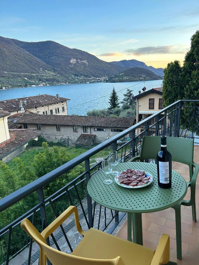 Sebino Holiday Home Monte Isola Zewnętrze zdjęcie