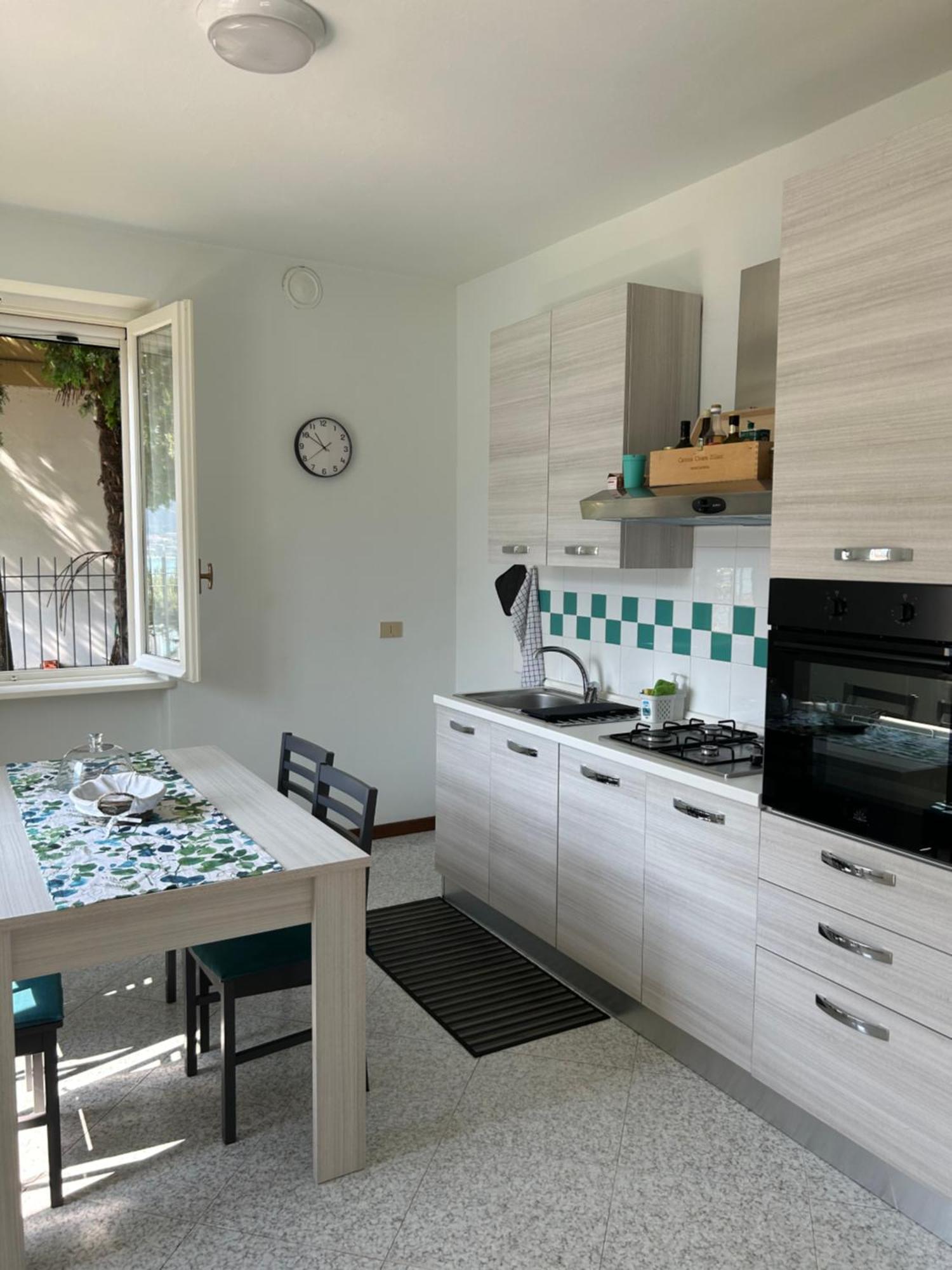 Sebino Holiday Home Monte Isola Zewnętrze zdjęcie