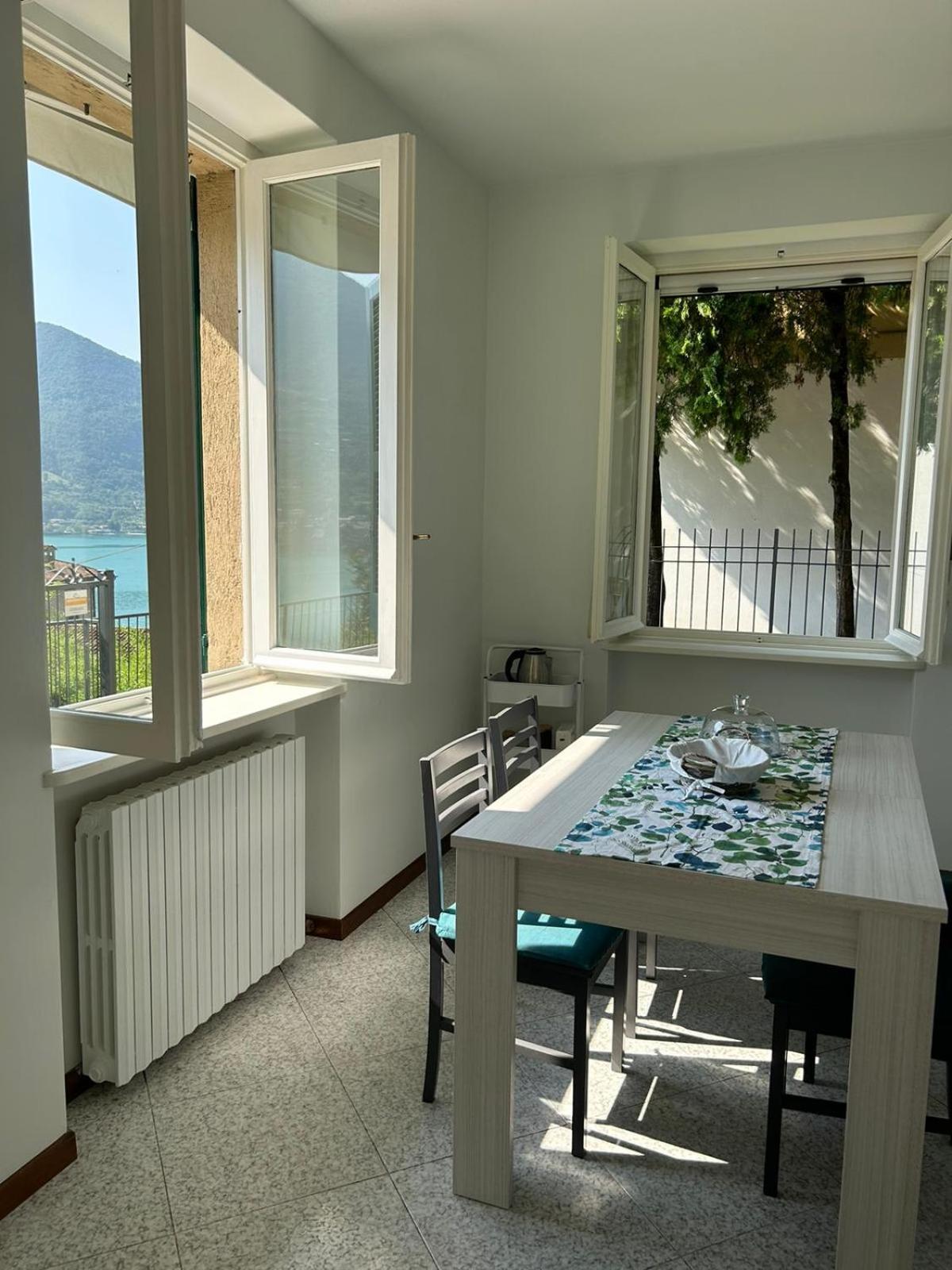 Sebino Holiday Home Monte Isola Zewnętrze zdjęcie